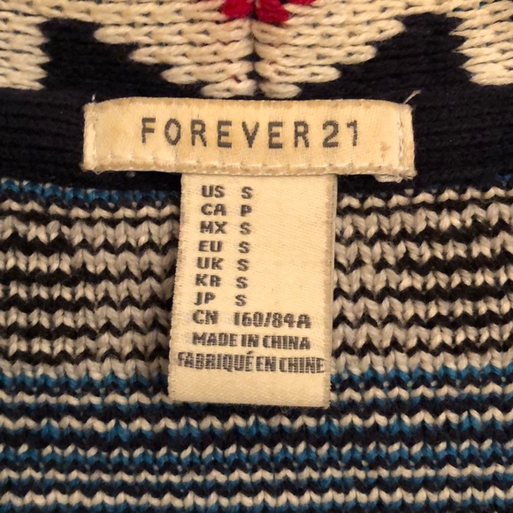 Geometric Patterned Sweater - Picture 3 of 3